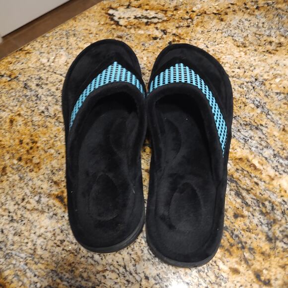 Brookstone Black Flip Flops Size M Women's Comfort Sandals - Picture 10 of 11